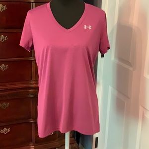 Under armor top. EUC
